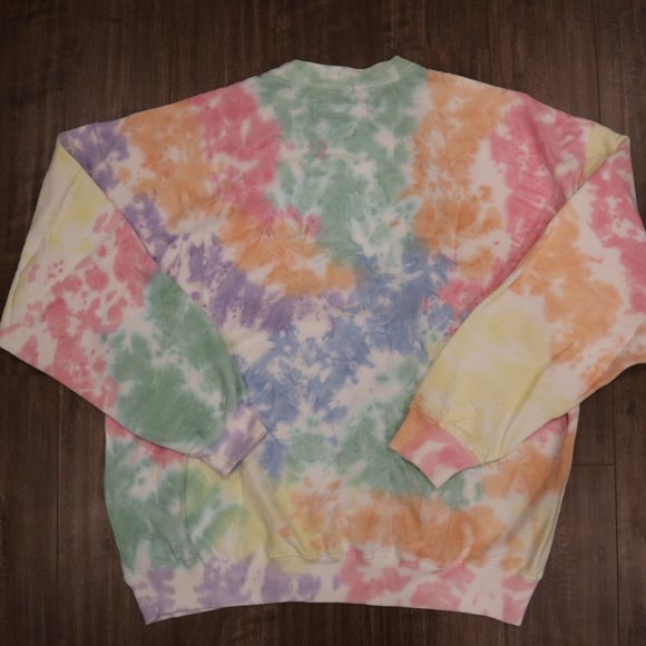 NWT Rainbow Tie Dye Pride Abercrombie Oversized Sweatshirt Medium - Picture 4 of 4